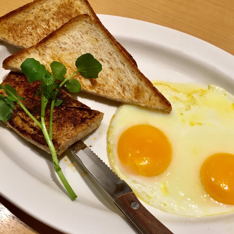 アヒステーキ&エッグス(Eggs 'n Things 神戸ハーバーランド店)