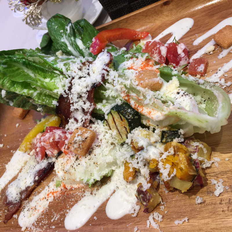 ボリュームサラダランチ(花カフェFLOWA)