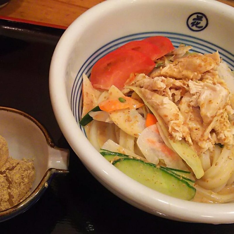 鶏ささみ胡麻ダレうどん(うどん割烹 花きり （はなきり）)