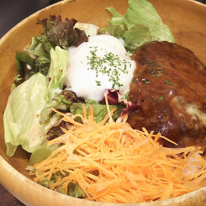 スモマ風チーズロコモコどんぶり(スモールマーケットアットデリ)