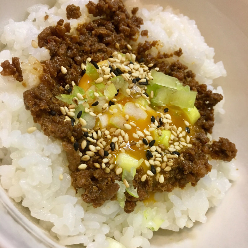 肉味噌ご飯(小)(蜀香)