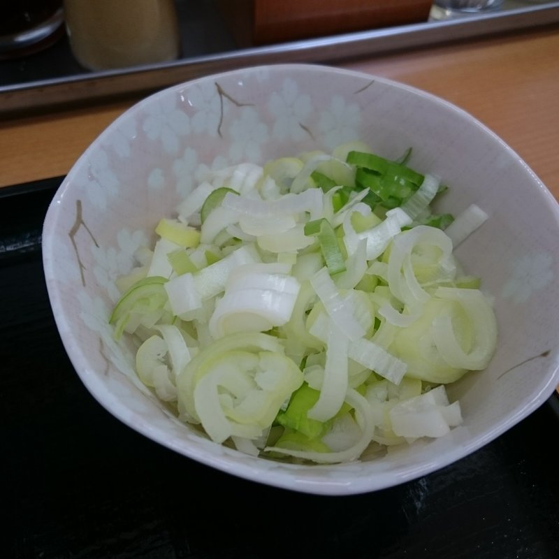 薬味ネギ(煮干しらーめん どんぐり)