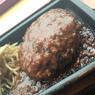 松坂牛脂入りハンバーグ 300g(レストラン オアシス)