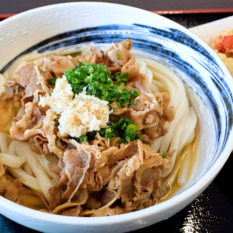 肉ぶっかけ冷(頂うどん 握)