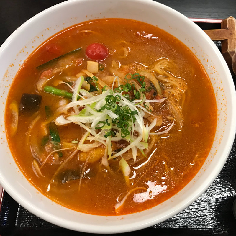 温製トマト麺(道の駅　雫石あねっこ　こびるコーナー )