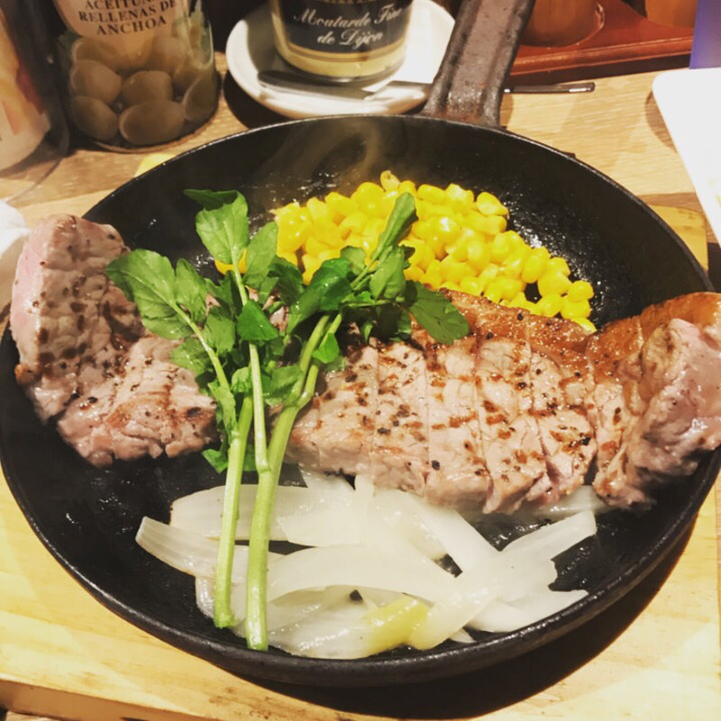 肉屋のサーロインステーキ200g(rump cap田町)