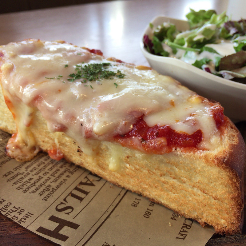 ピザトーストセット(肉が旨いカフェ NICK STOCK 枚方店)