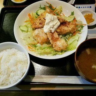 チキン南蛮定食(レストラン衣笠)