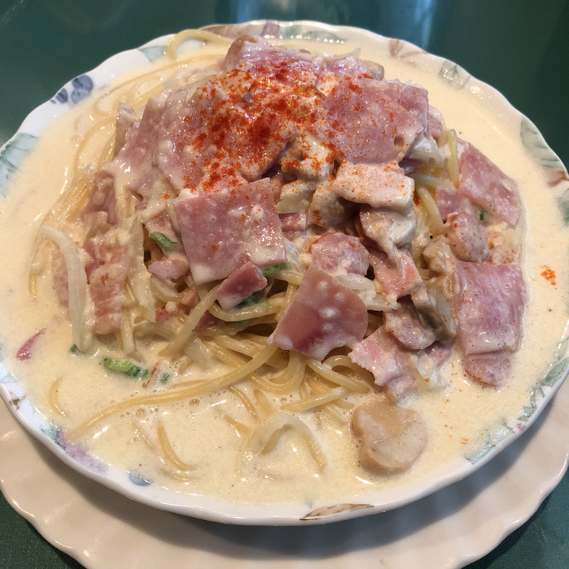 カルボナーラ(クリームソースのスープスパ)(花屋敷 )