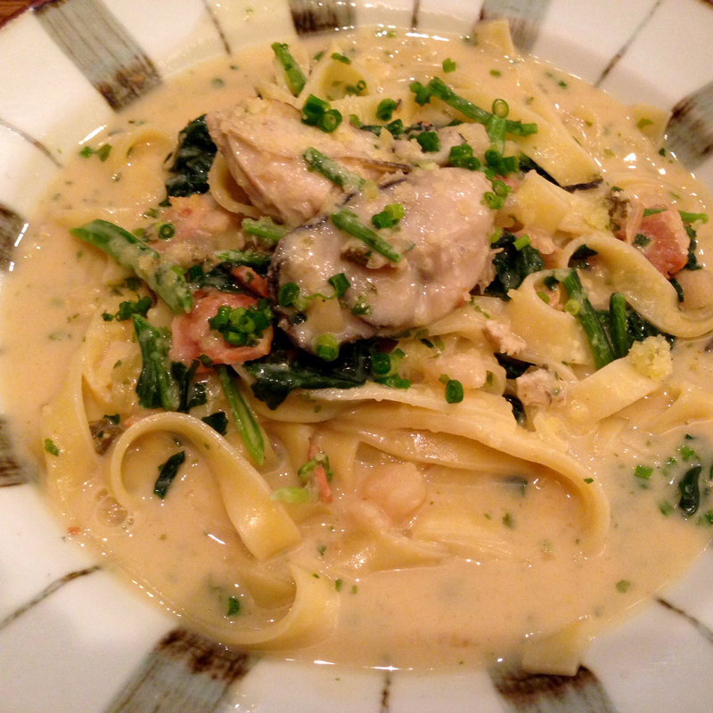 広島産牡蠣のフェトチーネクリームソース(鎌倉パスタ 尼崎名神店)