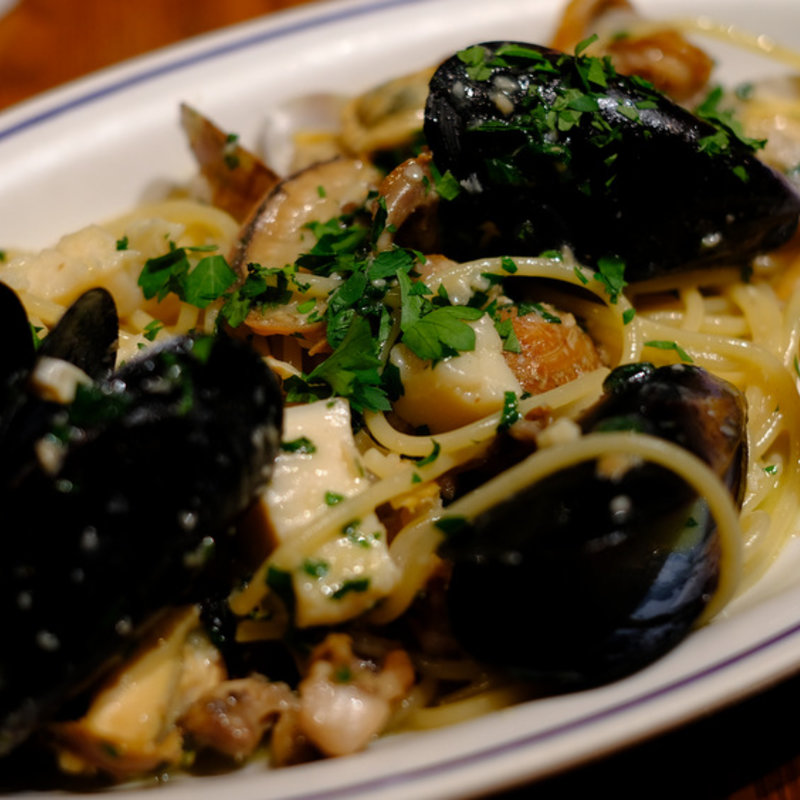 貝のペペロンチーノ(Pizzeria Trattoria Vomero)