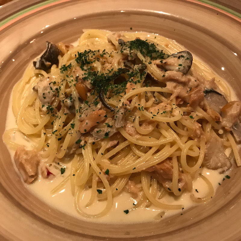 木の子とツナの木こり風スパゲティ ポルチーニの香り(イタリアンBUZZ GARDEN 上野店)