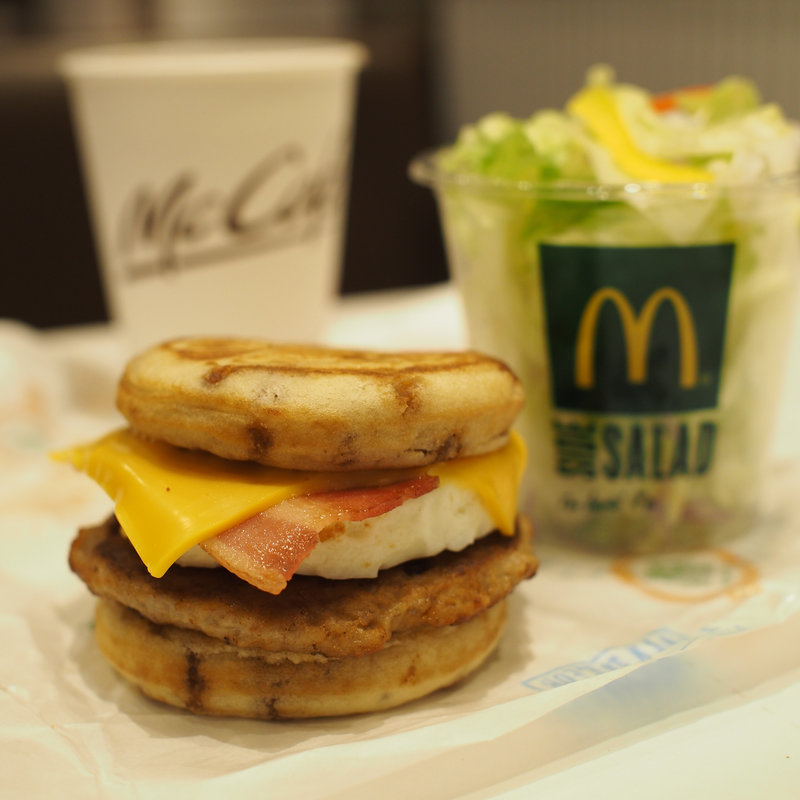 マックグリドルベーコンエッグソーセージ(マクドナルド 内環豊中店)