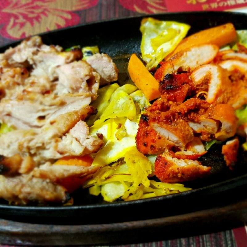 セットのチキン　二種(シブシャンカル 西新店)