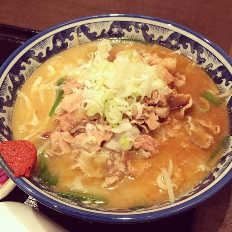 辛みそ香麺(麺・粥 けんけん （めんかゆけんけん）)