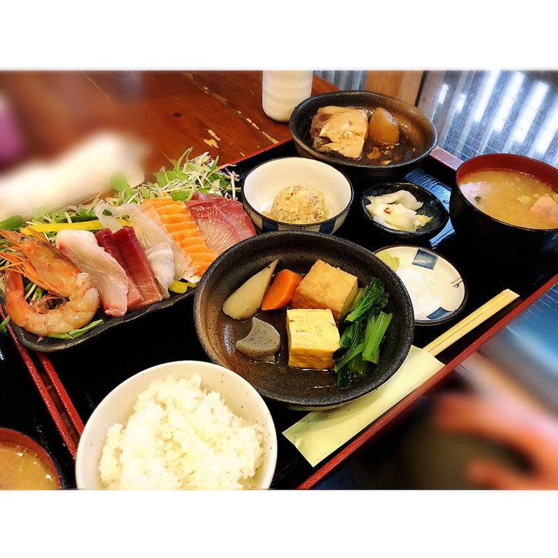 九絵定食なめろう付き(九絵 （クエ）)