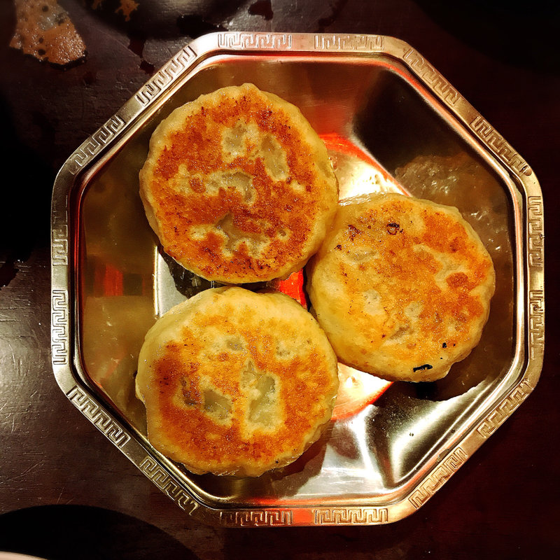 焼きニラ餅(點心飲茶酒館 祥門)