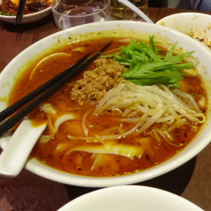 麻辣刀削麺(本格中華料理 陳家私菜 新宿店)