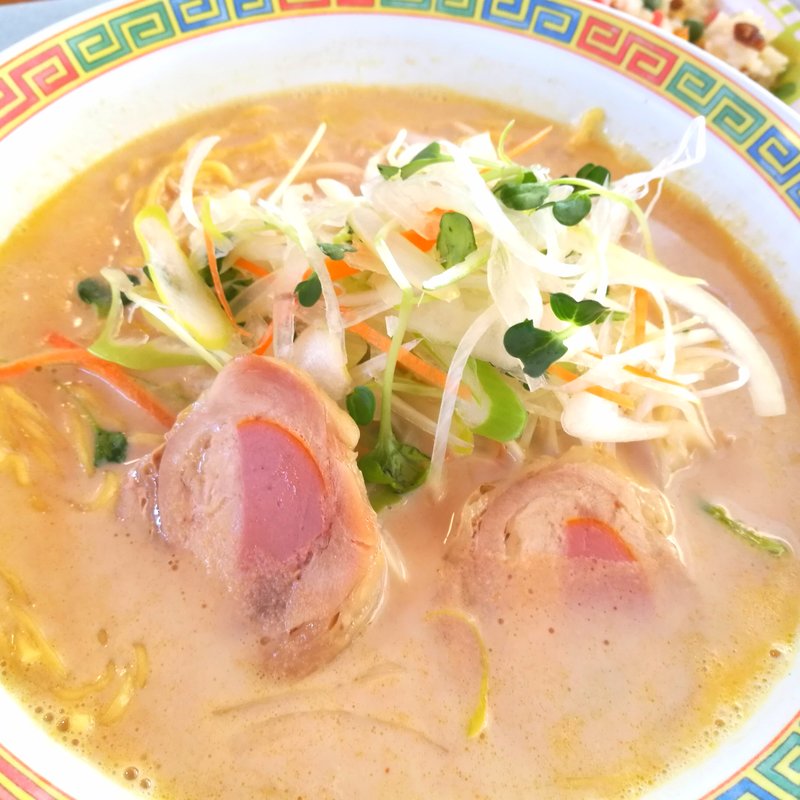 牛乳ラーメン(さんかくぼうし)