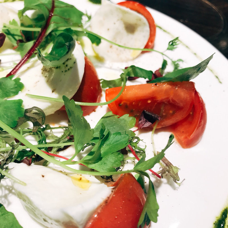 カプレーゼ(俺のフレンチ・イタリアン AKASAKA)