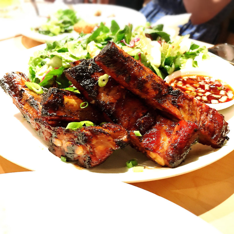 豚の骨付きBBQ(PROA Restaurant Guam )