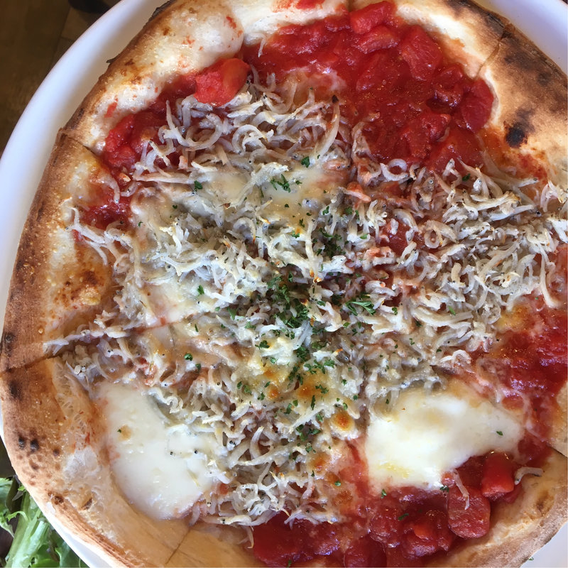 たっぷりしらすとチチニエリ(Italian kitchen VANSAN 西葛西店)