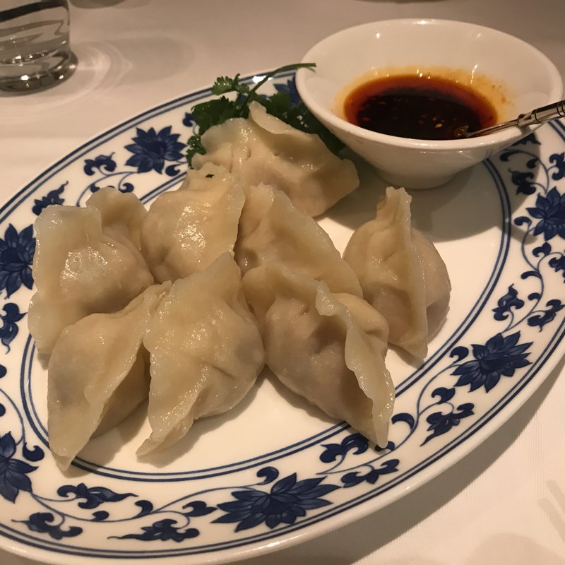 スパイス香るラムと香菜の水餃子 四川ソース