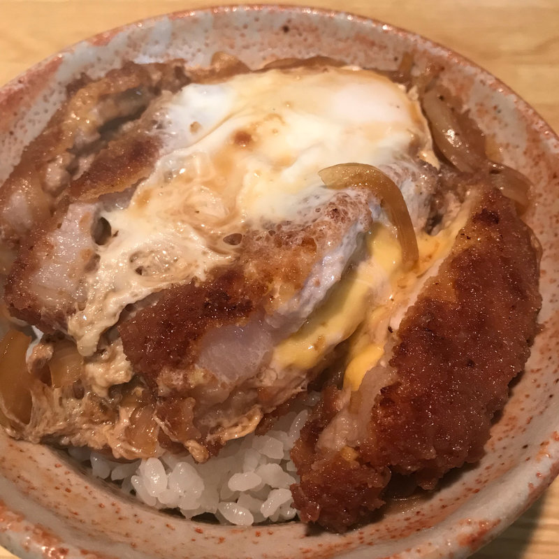 チーズかつ丼(とん八)