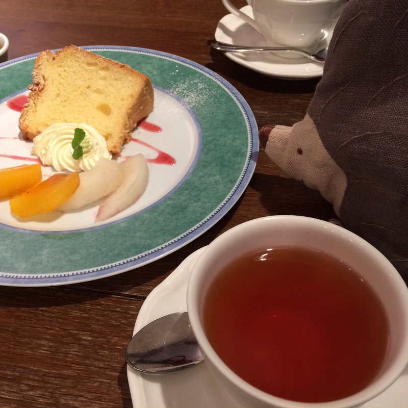 アールグレイとシフォンケーキ(ル・カフェ・ド・エリソン （Le cafe de Herisson）)
