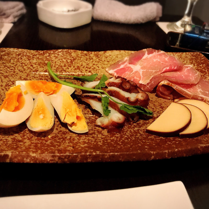 燻製の盛り合わせ(イーターブル （eatable）)