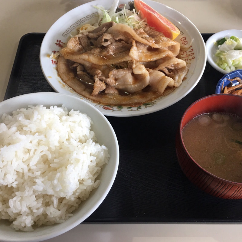 生姜焼き定食(萬来軒)