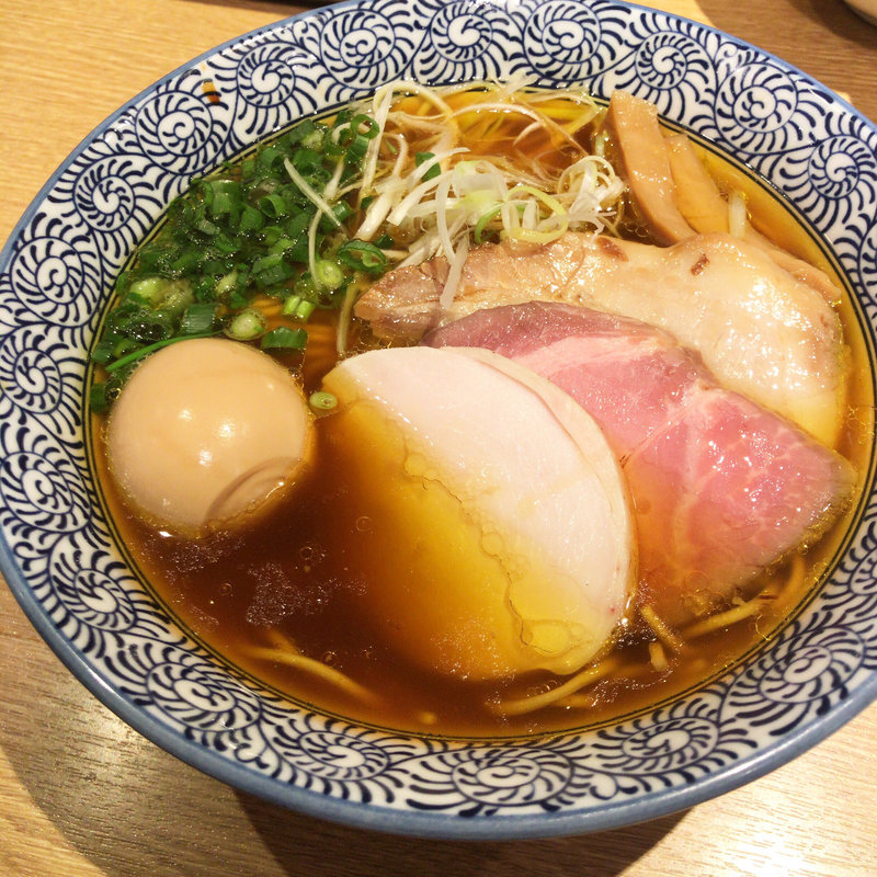 特製芳醇香味そば(醤油)(麺屋 一燈 （いっとう）)