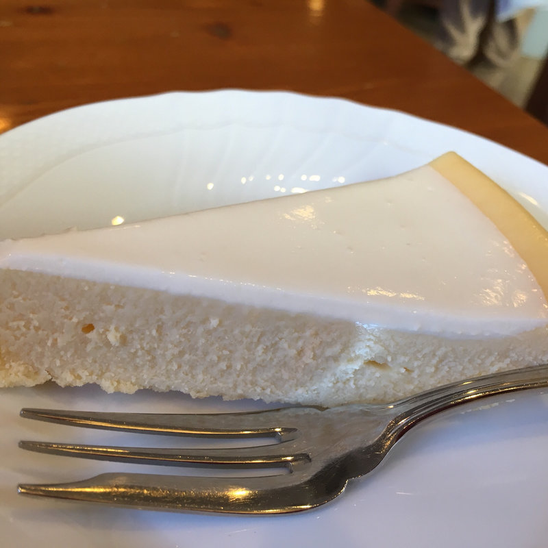 自家製チーズケーキ(カフェ・ベルニーニ)
