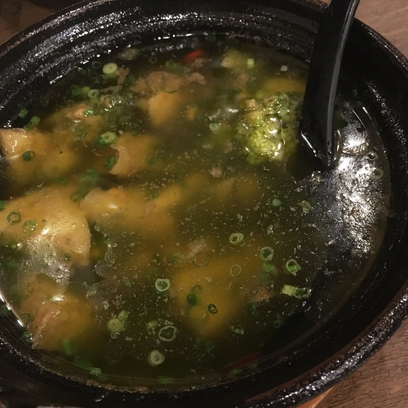 熱い！塩辛の和ヒージョ(炭市場 どんどこ 西池袋店)