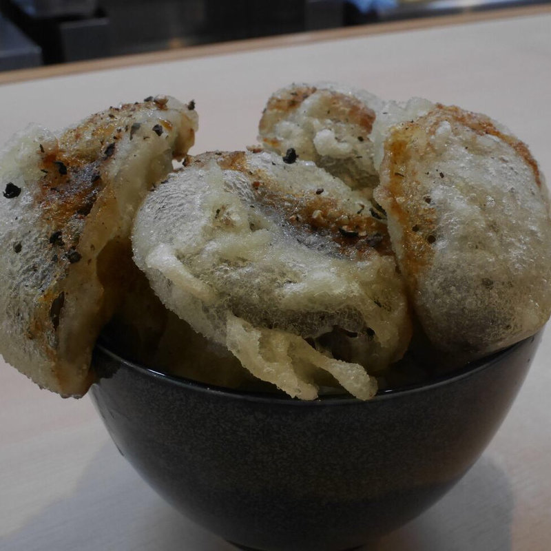 大黒本しめじプチ丼(石臼うどん専門店 麺達)