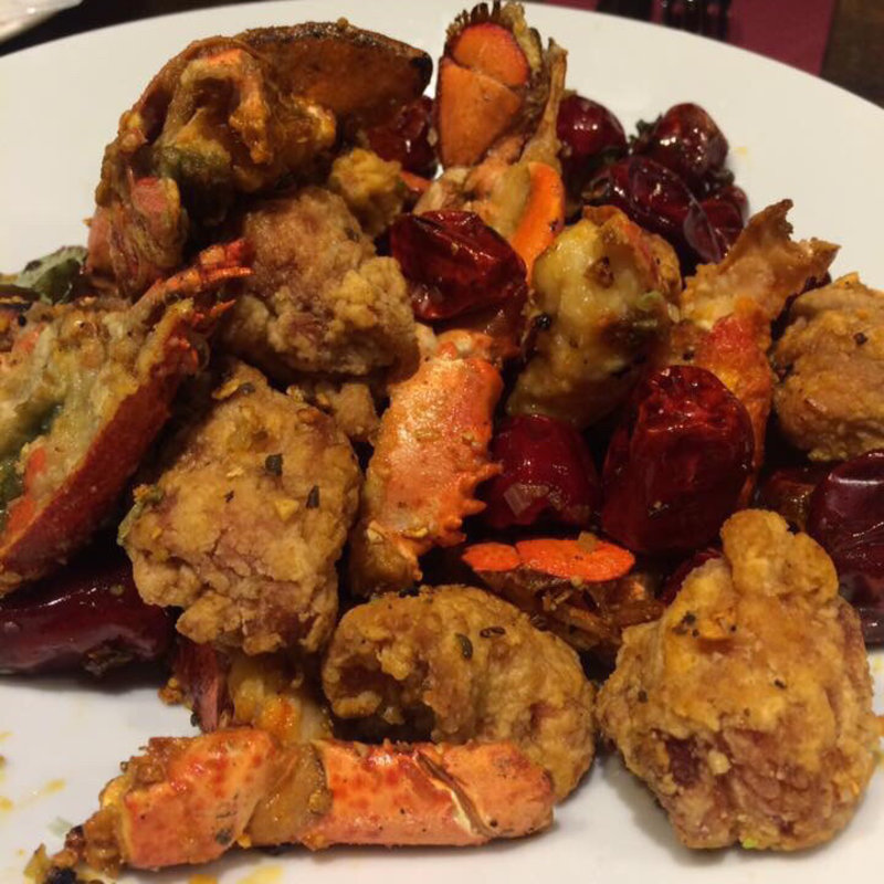 オマール海老と鳥の辛子炒(中華料理 頤和園（いわえん）天神店)