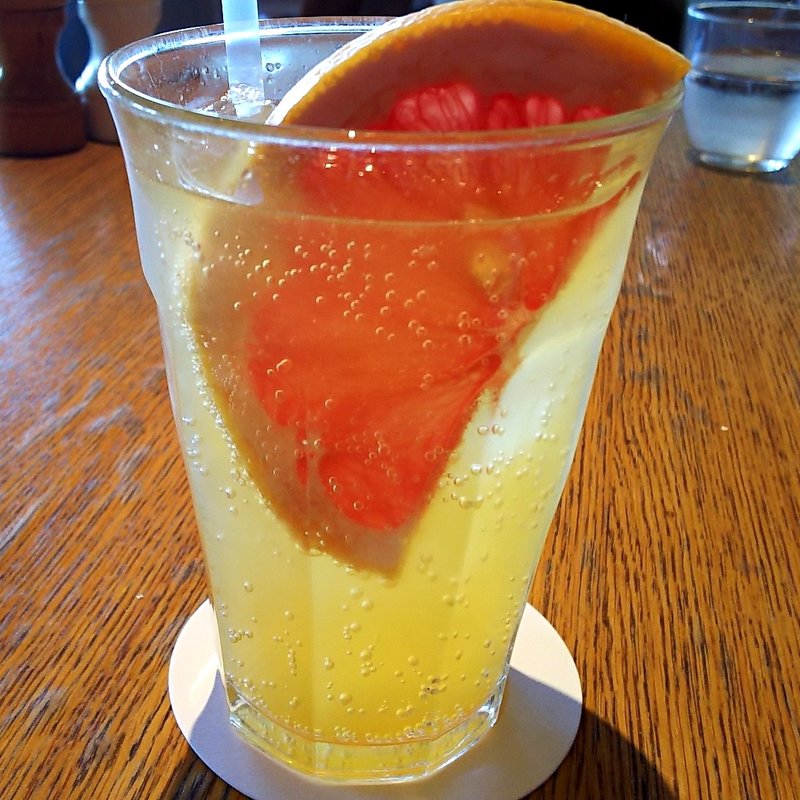 マンダリン＆レモンソーダ(bills)