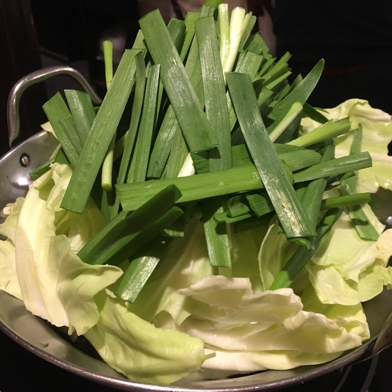 もつ鍋(いざかや 山賊)