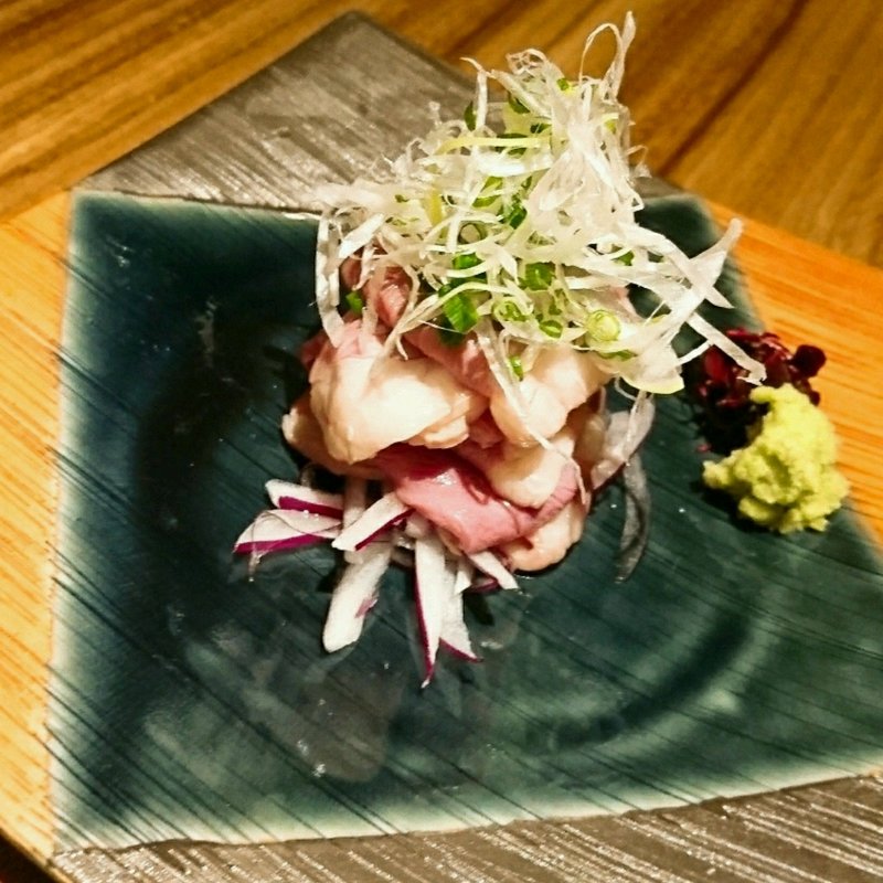 鴨わさ(酒と蕎麦 まき野)