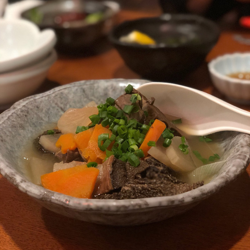 石垣牛 塩モツ(沖縄料理 いちゃりば)