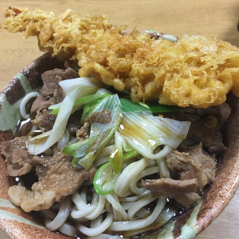冷たい肉なんばん、エビ天追加(角萬 梅田)
