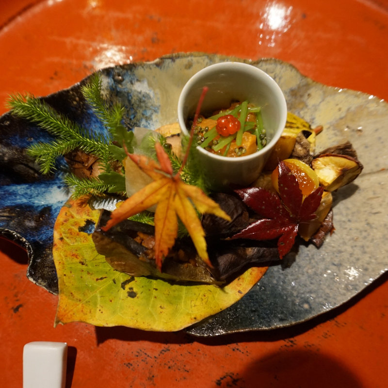 お任せ(草喰 なかひがし （そうじき なかひがし）)