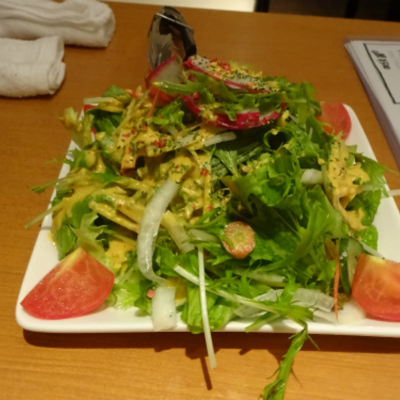 地場産野菜のグリーンサラダ(横濱頂食堂)