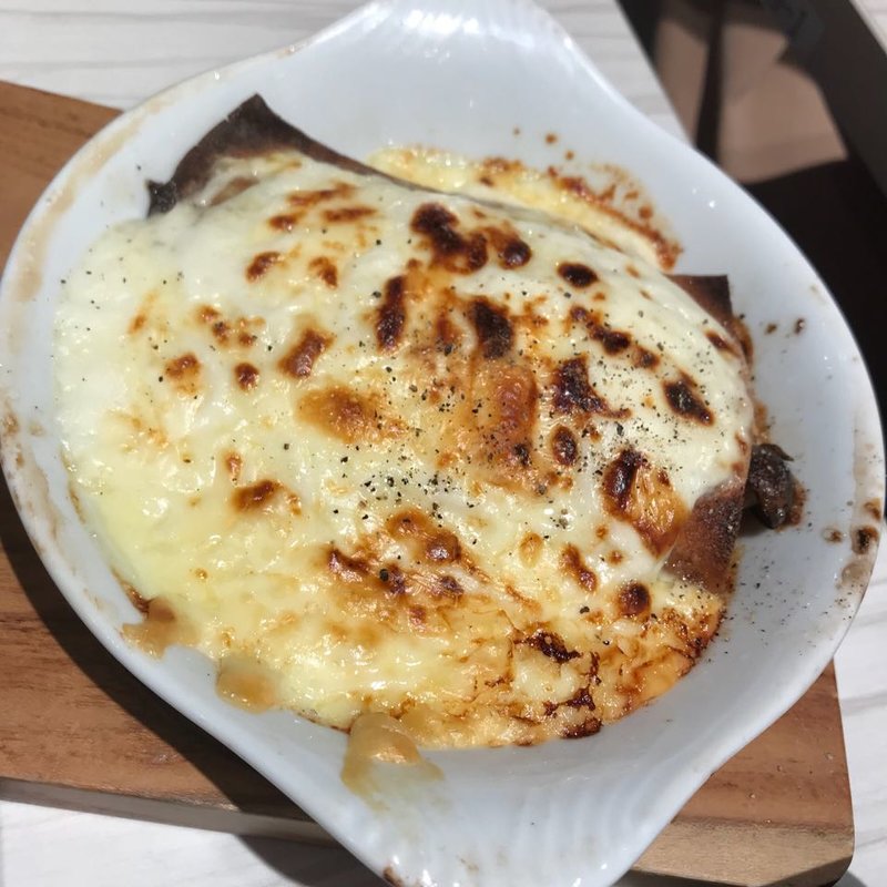  クレープに包んだキノコのグラタン（フィセルピカール）(俺のフレンチ 梅田 )