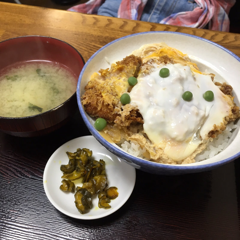 (坂本屋 （さかもとや）)