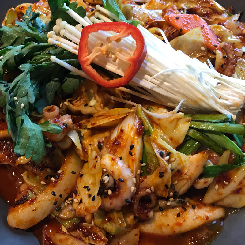 鉄板イカ＆タコ炒め(ミルタン ポチャ)