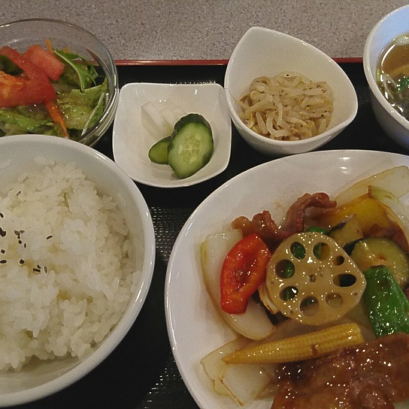 酢豚のランチ定食(金竜 )