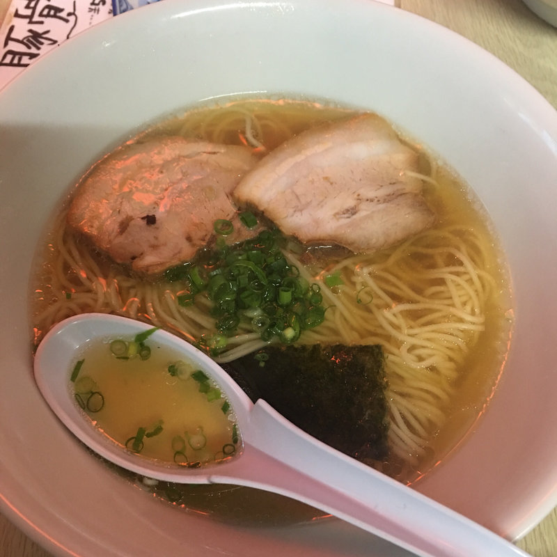 あご出汁ラーメン(ひかりラーメン )