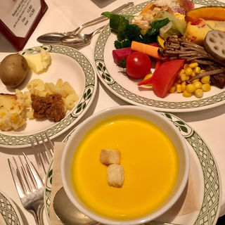 ビュッフェ(ロウリーズ・ザ・プライムリブ 大阪 （Lawry’s　The Prime Rib，Osaka）)