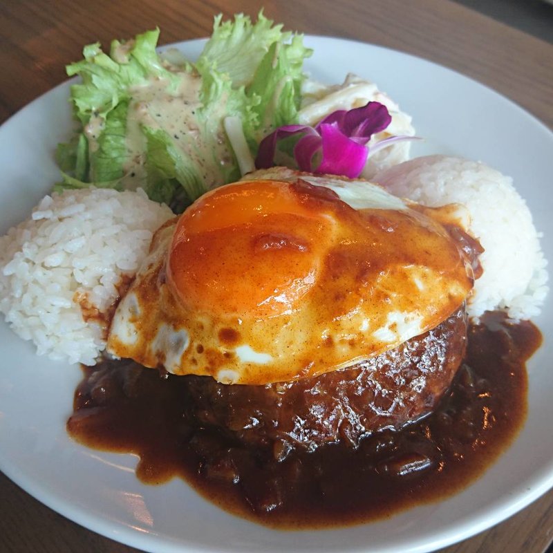 ロコモコプレート (KAKA’AKO DINING ＆CAFE)